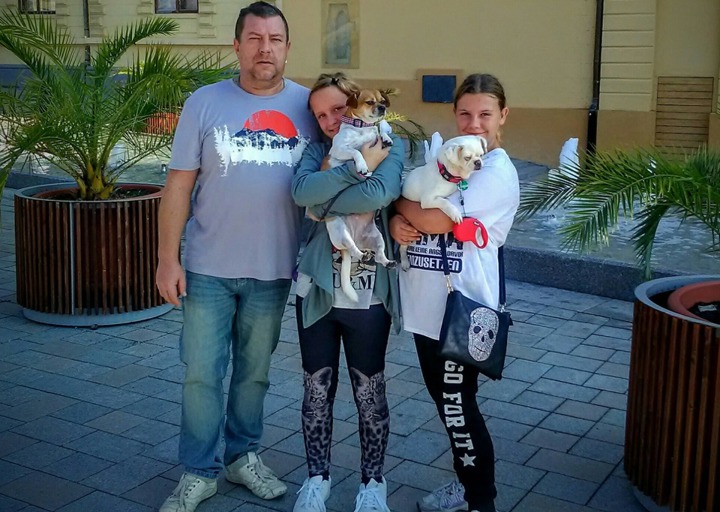 happy_1478211398_20161001_183917.jpeg